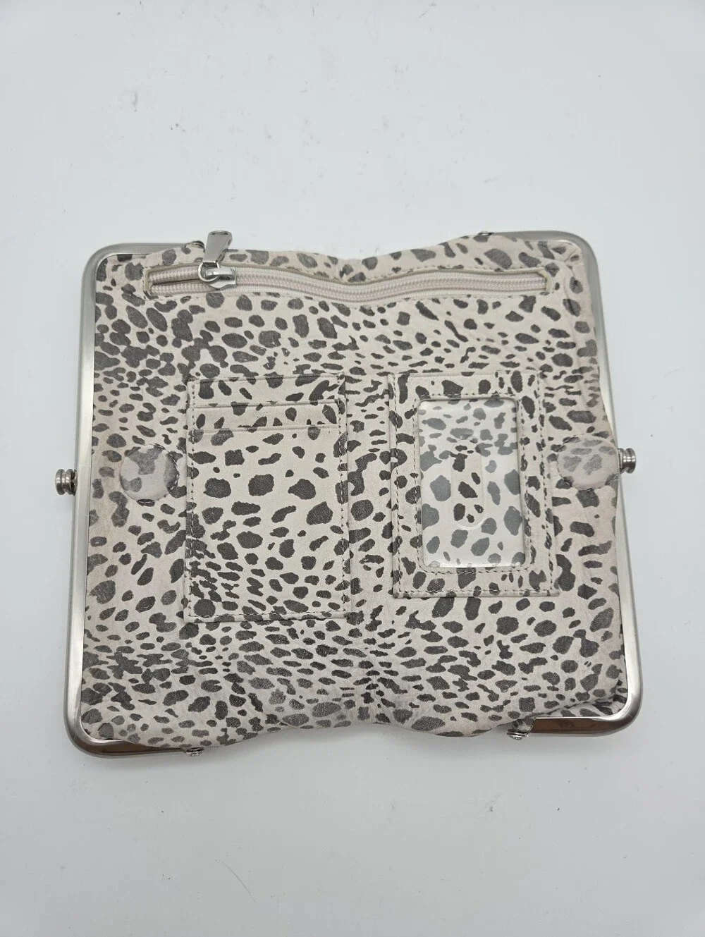 HOBO Lauren Clutch in Cheetah